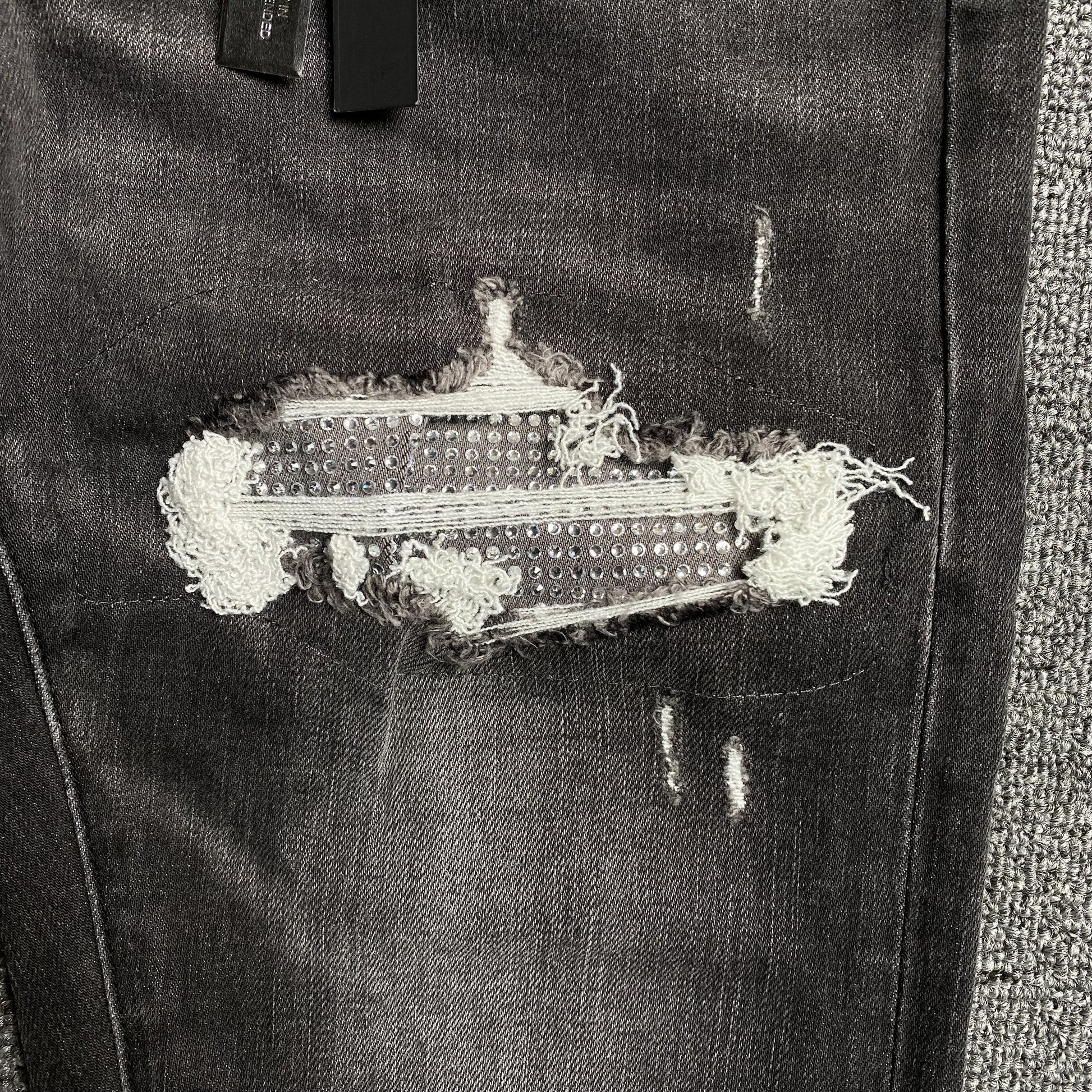 AMIRI SLASH SLIM JEANS